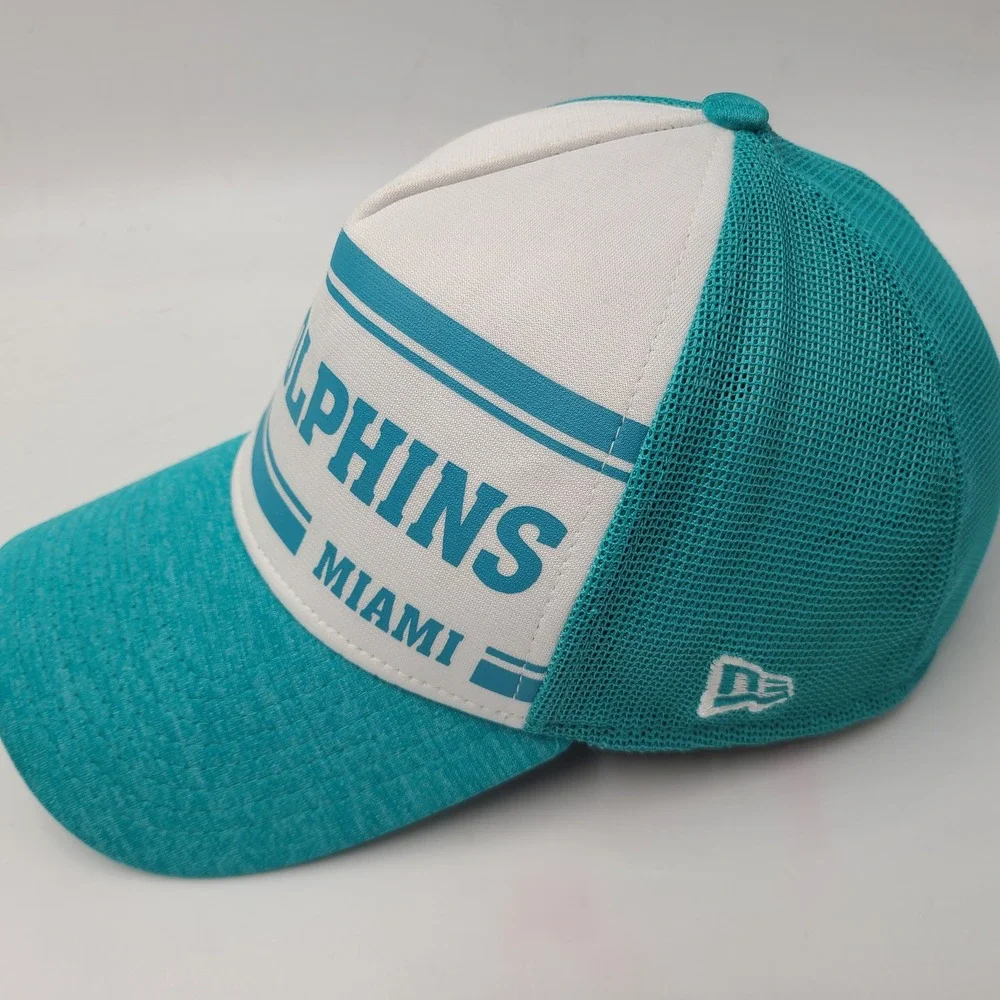 Miami Dolphins Hat Fitted M-L Mesh New Era 39Thirty‎ Aqua White NFL Football Men